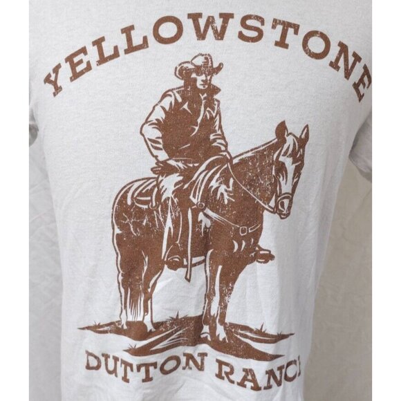 Yellowstone Dutton Ranch Medium White Cowboy Horse Spellout Distressed Tee Shirt - Picture 2 of 13